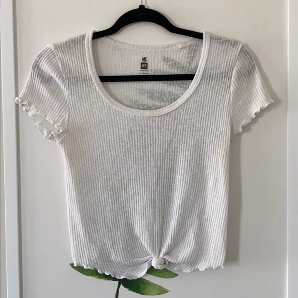 Me To We PacSun Frilly Sleeve T-Shirt